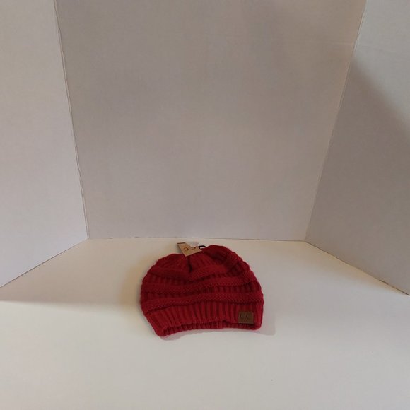 CC Beenie Red Size One Size Fits All New With Tags - Picture 5 of 6